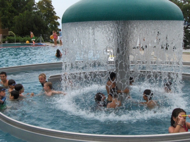 Village Camps International Summer Camp VDC Geneva 2016-08-12 https://www.villagecamps.com/journals_admin/images/307-1-Picture 081.jpg
